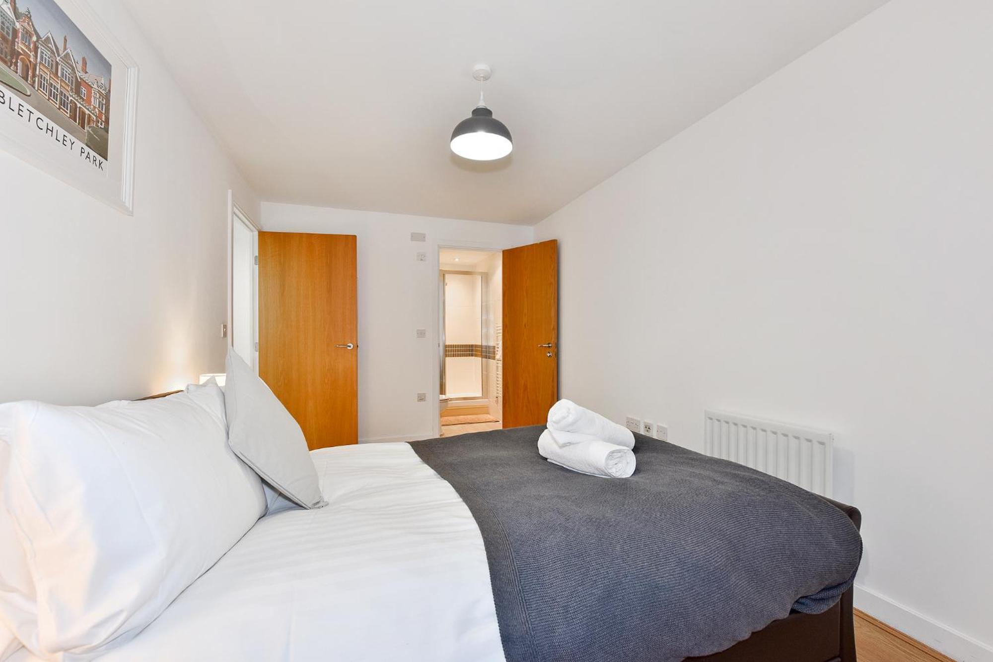 The Vizion Serviced Apartments From Pincott Properties - Free Parking, Private Balcony, And Wifi Milton Keynes Zimmer foto